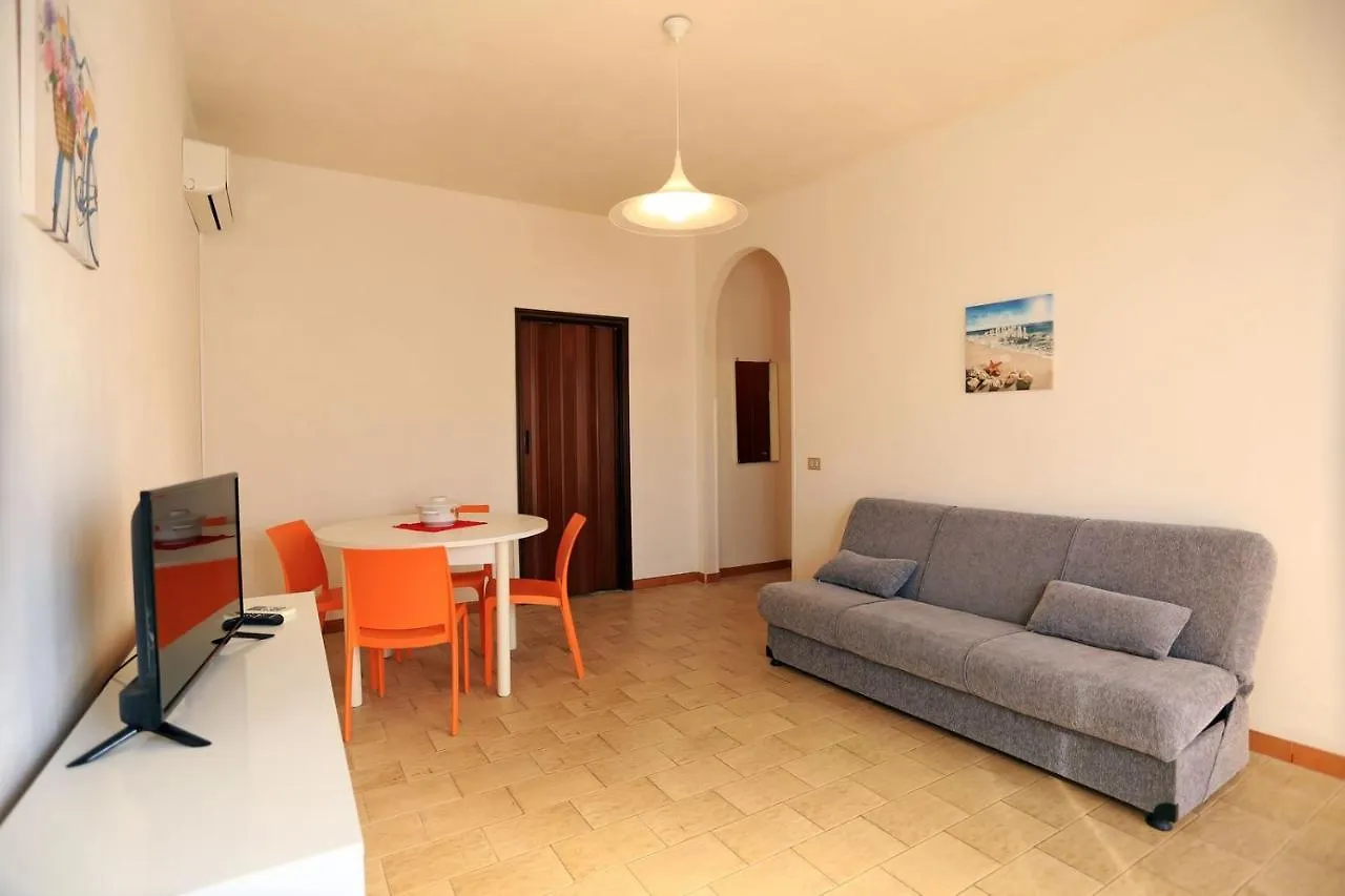 Appartamento Lucilla Punta Secca 0*,  İtalya